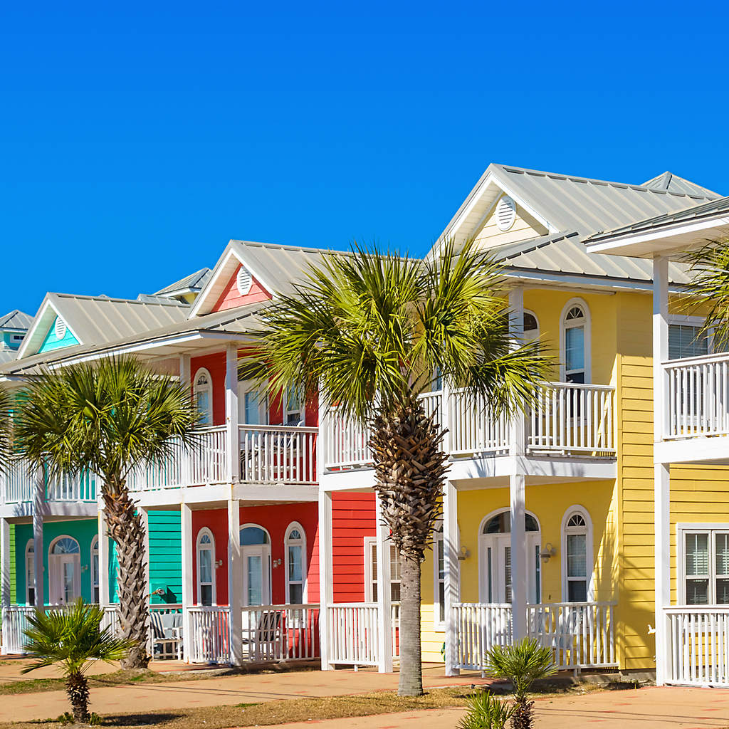 DIR-florida-panama-city-beach-colorful-houses